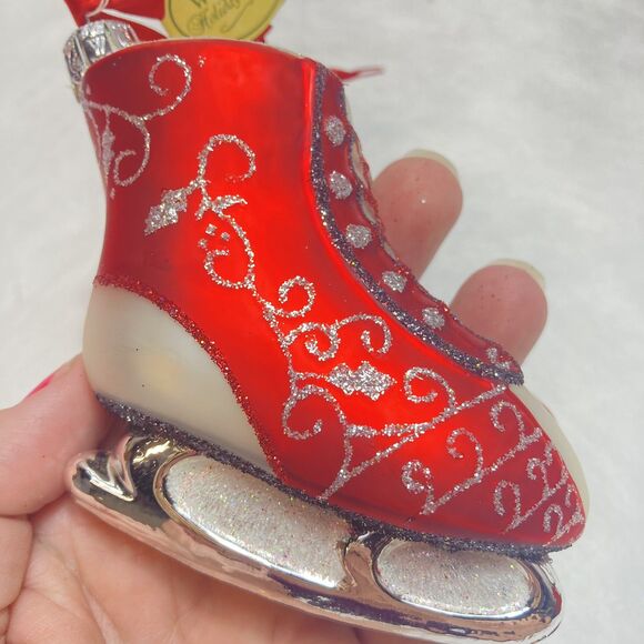 Waterford Holiday Heirloom Ice Dancing Skates Pair Glass Ornaments 144271 w Box - Picture 8 of 13
